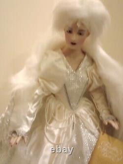 FM Heirloom Doll The Snow Queen Vintage, 1991, NIB