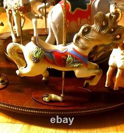 FRANKLIN MINT CAROUSEL 12 PORCELAIN ANIMALS WITH DISPLAY TURNTABLE 1980's