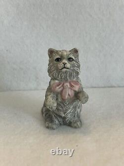 FRANKLIN MINT CURIO CABINET CAT COLLECTION CYBIS GRAY LONG HAIR withPINK BOW
