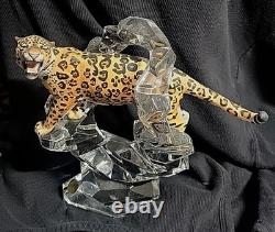 FRANKLIN MINT Cats of the World Porcelain LEOPARD Figurine on Crystal Base Rare