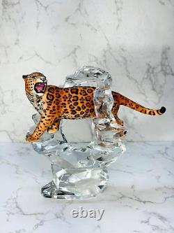 FRANKLIN MINT Cats of the World Porcelain LEOPARD Figurine on Crystal Base Rare