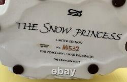FRANKLIN MINT FIGURINE THE SNOW PRINCESS by CAROLYN YOUNG-Number M1532
