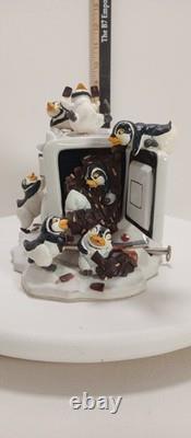 FRANKLIN MINT'In the Good Old Summertime' Fine Porcelain Figurine Music Box