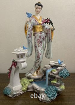 FRANKLIN MINT MARIKO PRINCESS OF THE WISTERIA BLOSSOMS Porcelain Figurine Saito