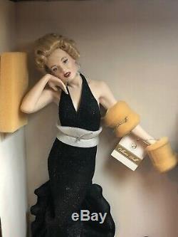 FRANKLIN MINT Porcelain Doll MARILYN MONROE Boxed