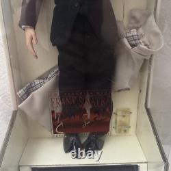 FRANK SINATRA Franklin Mint Porcelain Portrait Doll with Musical Base 17 rat pack