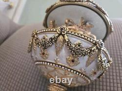 Faberge Imperial Mechanical Carousel Egg Music Box Franklin Mint Manual Works