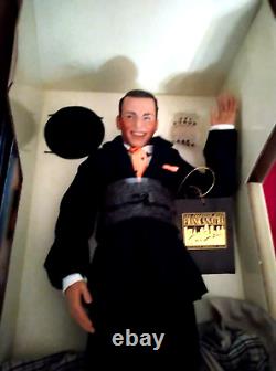 Frank Sinatra Porcelain Musical Doll In A Box, Franklin Mint. Song Is Witchcraft