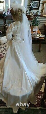 Franklin Heirloom 21 Bridal Porcelain Doll Stunning Beautiful Condition