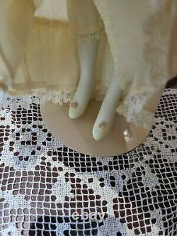 Franklin Heirloom 21 Bridal Porcelain Doll Stunning Beautiful Condition