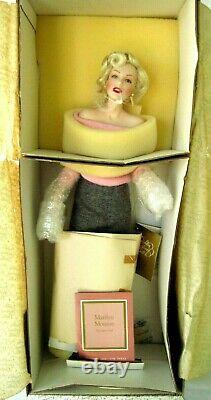 Franklin Heirloom MARILYN MONROE 19 Porcelain Doll SWEATER GIRL As Shipped New