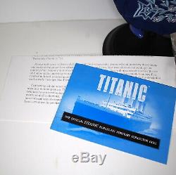 Franklin Heirloom Mint Titanic Rose Porcelain Blue Velvet Flying Dress Stand 17