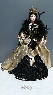 Franklin Heirloom Queen Of Diamond Doll Of The Royal Card Collection