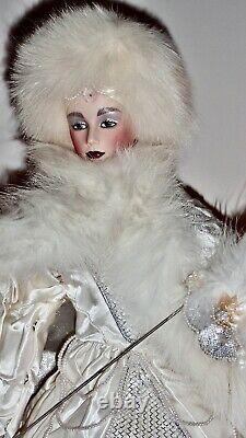 Franklin Heirloom The Snow Queen Porcelain Doll