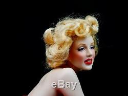 Franklin Mint 18 Marilyn Monroe Porcelain Portrait Doll Forever Marilyn