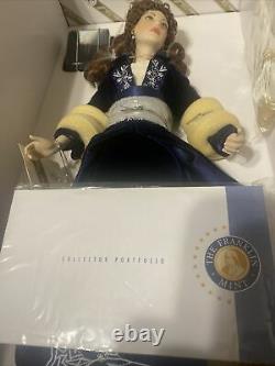 Franklin Mint 18 Porcelain, TITANIC ROSE Doll in Blue Velvet, Flying Scene NRFB