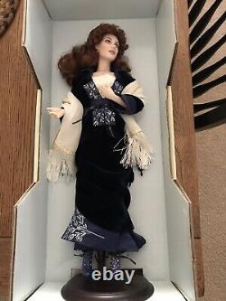 Franklin Mint 18 Porcelain Titanic Rose Doll. Blue Velvet Flying Scene