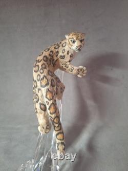 Franklin Mint 1997 Snow Leopard Figure, Porcelain & Crystal, No Box