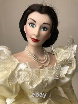 Franklin Mint 22 Porcelain Bride Scarlett OHara Gone With The Wind Doll