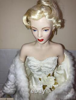 Franklin Mint All About Eve Marilyn Monroe 19 Porcelain Doll