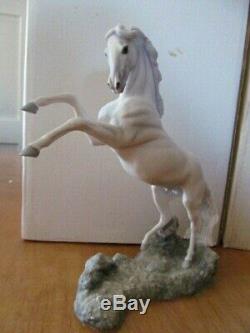 Franklin Mint Artist Pamela du Boulay Porcelain Horse Silver