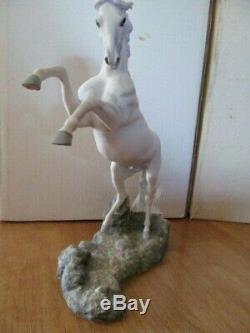 Franklin Mint Artist Pamela du Boulay Porcelain Horse Silver