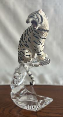 Franklin Mint Big Cats Of The World. Siberian White Tiger And The Snow Leopard