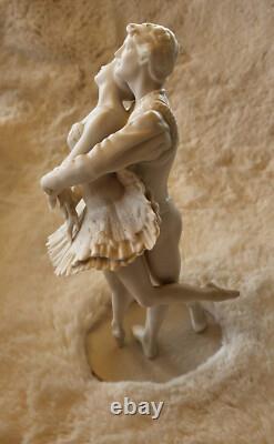 Franklin Mint Bisque Porcelain Ballet Sculpture Swan Lake 9.5 In. Ltd. Ed. U2539