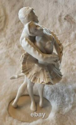 Franklin Mint Bisque Porcelain Ballet Sculpture Swan Lake 9.5 In. Ltd. Ed. U2539