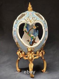 Franklin Mint Bluebird House of Faberge Egg Birds of the World With Stand Vtg