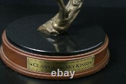 Franklin Mint Clash of the Sky Kings Dueling Eagles Bronze Sculpture 17 x 19.5