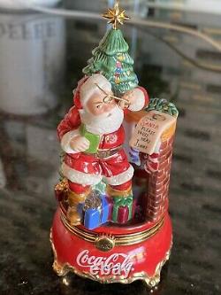 Franklin Mint Coca-cola Santa Mini Porcelain Box Set(5) with Mirrored Display Case