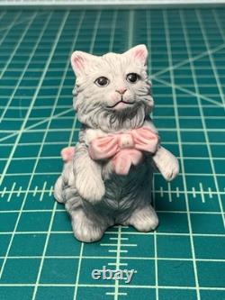 Franklin Mint Curio Cabinet Cats Collection CYBIS RARE