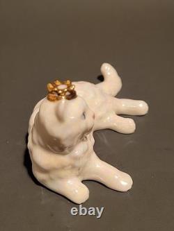 Franklin Mint Curio Cabinet Cats Lustre Glaze 1988