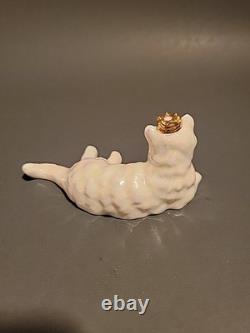 Franklin Mint Curio Cabinet Cats Lustre Glaze 1988