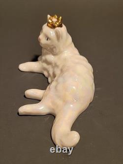 Franklin Mint Curio Cabinet Cats Lustre Glaze 1988