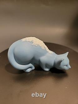 Franklin Mint Curio Cabinet Cats Parian Style 1988