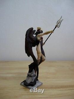 Franklin Mint Dark Angel of Destiny Brom Porcelain Statue LE 1586 / 9500