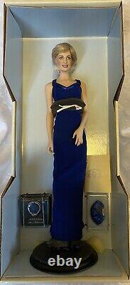 Franklin Mint Diana Princess Of Style Porcelain Portrait Doll 18 Inch BNIB