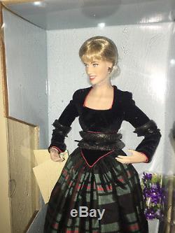 Franklin Mint Diana Princess of Charm Porcelain Portrait Doll NIB Scotland Plaid