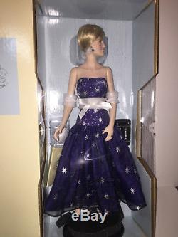 Franklin Mint Diana Princess of Enchantment Porcelain Portrait Doll NRFB Stars