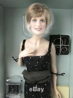 Franklin Mint Diana Princess of Sophistication Porcelain Portrait Doll NIB