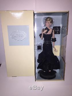 Franklin Mint Diana Princess of Sophistication Porcelain Portrait Doll NIB Black