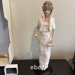 Franklin Mint Diana Princess of Wales Porcelain Portrait Doll MIB