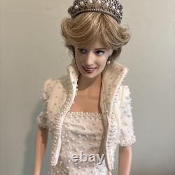 Franklin Mint Diana Princess of Wales Porcelain Portrait Doll MIB