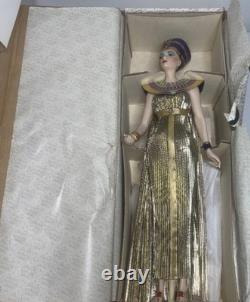 Franklin Mint, Egyptian Queen Nefertiti, 22, 1987, Hand-Painted Porcelain Doll