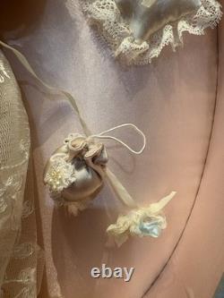 Franklin Mint Elaine the Gibson Girl's Wedding Remembrance Doll Shadow Box