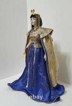 Franklin Mint Elizabeth Taylor Cleopatra Porcelain Heirloom Doll RARE