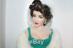 Franklin Mint Elizabeth Taylor Porcelain Doll in Green Dress NEW w SHIPPER COA