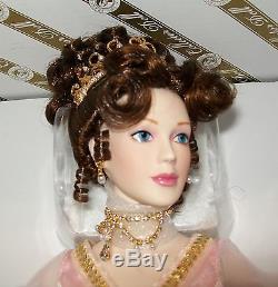 Franklin Mint FABERGE Doll Princess Sofia Porcelain withFABERGE EGG +COA NRFB NIB